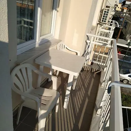 Lazaros * Olympiakí Aktí